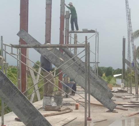 Xây dựng hoài bảo 18